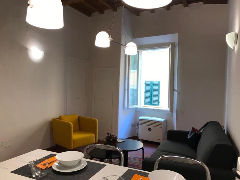 Sant'Ambrogio Studio Apartment Firenze Bagian luar foto