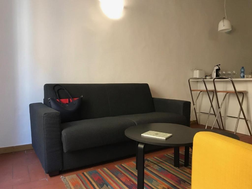 Sant'Ambrogio Studio Apartment Firenze Bagian luar foto