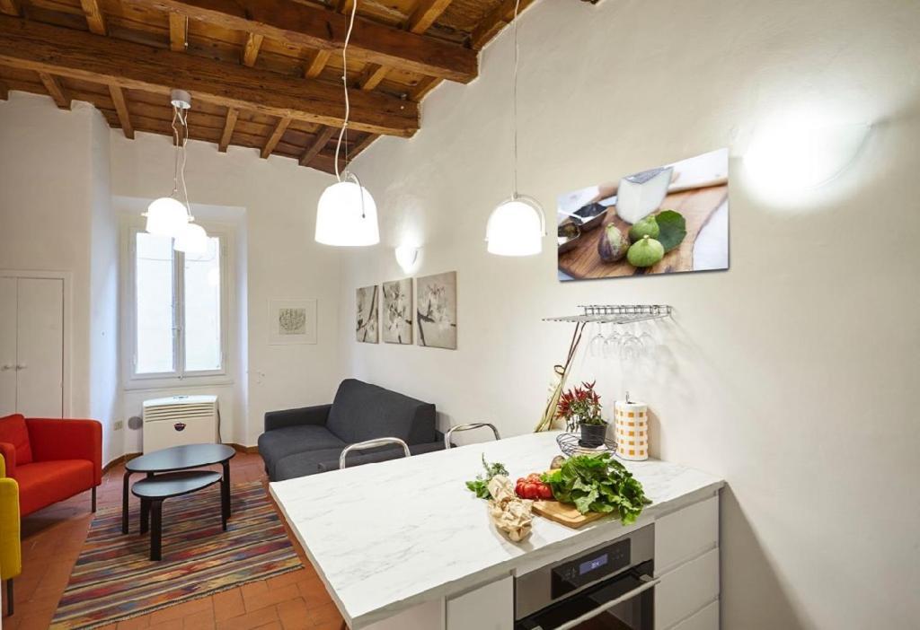 Sant'Ambrogio Studio Apartment Firenze Bagian luar foto