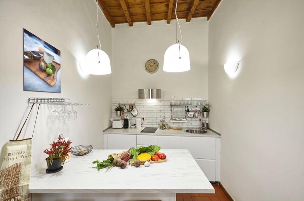 Sant'Ambrogio Studio Apartment Firenze Bagian luar foto